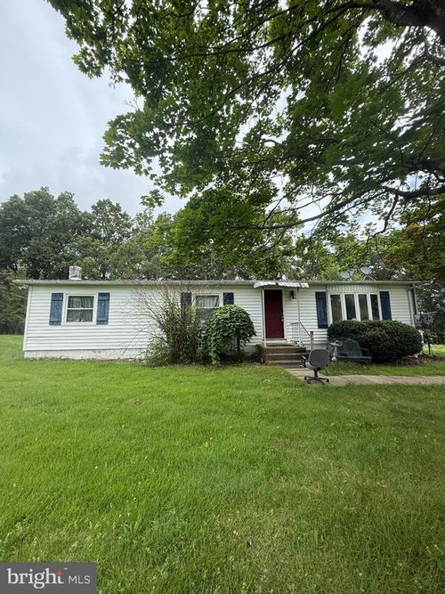 1485 Schuylkill Mountain Rd, SCHUYLKILL HAVEN, PA, 17972-9146 | Card Image