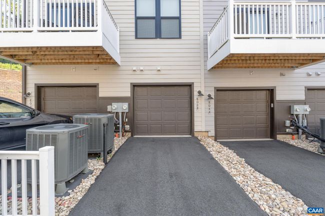 B - 802 Wesley Ln, Condo with 3 bedrooms, 3 bathrooms and null parking in CHARLOTTESVILLE VA | Image 38