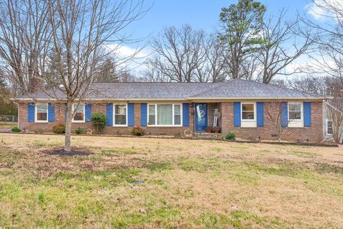 106 Millbrooke Dr, Hopkinsville, KY, 42240-5232 | Card Image