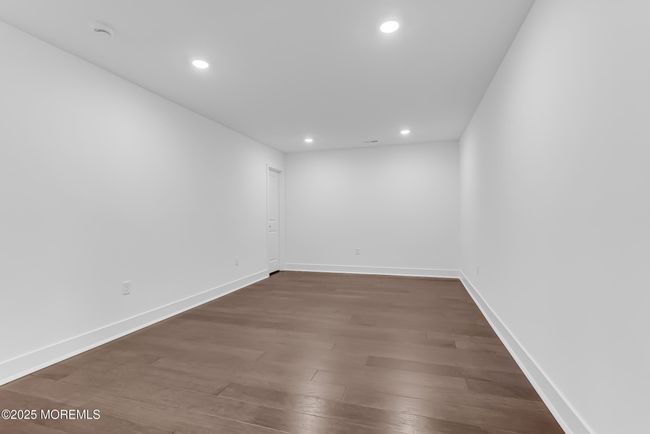 141 Woolley Ct, Townhouse with 3 bedrooms, 3 bathrooms and null parking in Oakhurst NJ | Image 17