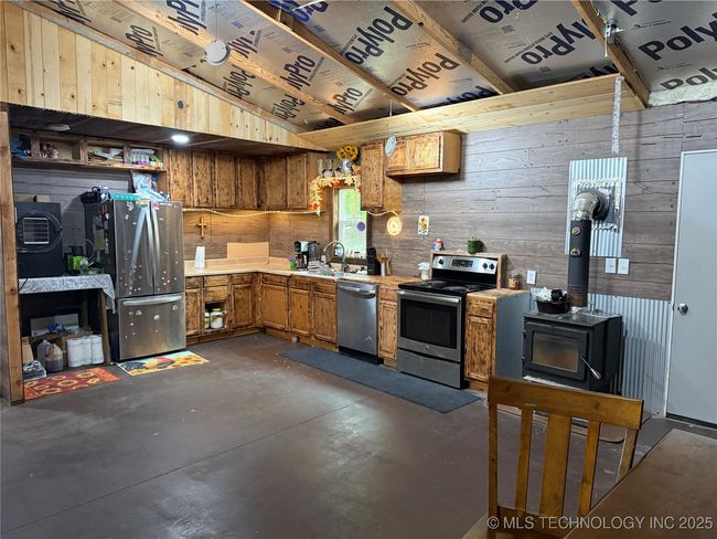 8326 N 496 Rd, House other with 4 bedrooms, 2 bathrooms and null parking in Tahlequah OK | Image 6