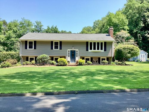 289 New England Rd, Guilford, CT, 06437-1839 | Card Image