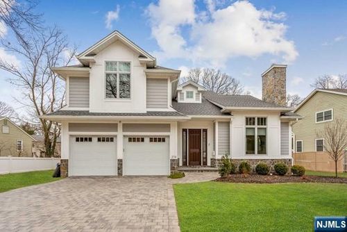 274 Brookside Ave, Cresskill, NJ, 07626-1132 | Card Image