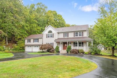 46 Brookview Drive, House other with 5 bedrooms, 3 bathrooms and null parking in Chester NY | Image 2