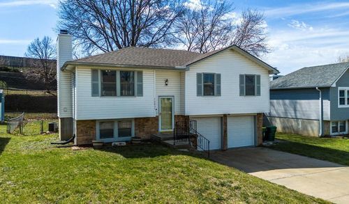 10831 Cleveland Ave, Kansas City, KS, 66109-3660 | Card Image