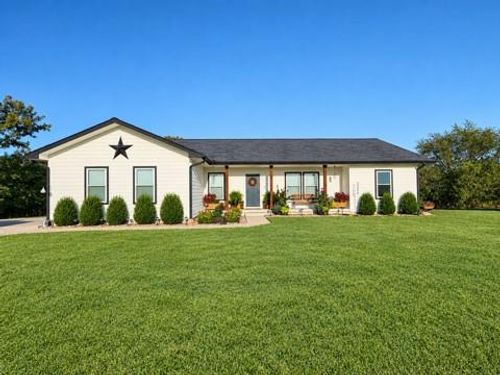 4434 Missouri Dr, Ottawa, KS, 66067 | Card Image