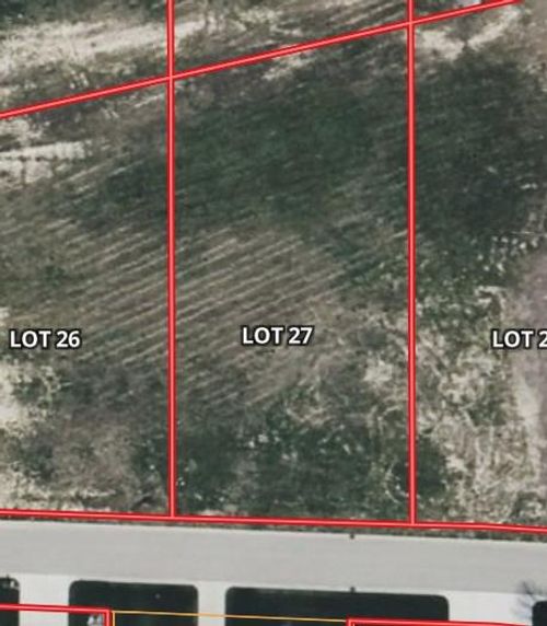 126 Aspen Dr, Batesville, IN, 47006-7587 | Card Image