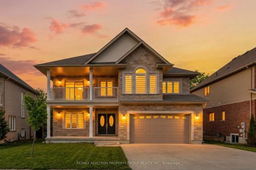 34-7275 Av Lionshead, Niagara Falls, ON, L2G0A6 | Card Image