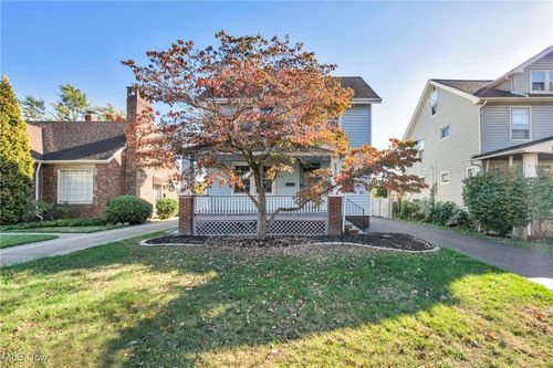 9302 Park Heights Ave, Garfield Heights, OH, 44125-2343 | Card Image