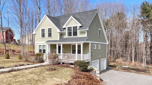 425 Pleasant St, Rollinsford, NH, 03869 | Card Image