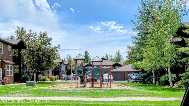 UNIT-19 - 715 Moraine Ct, Condo with 3 bedrooms, 2 bathrooms and null parking in Driggs ID | Image 95