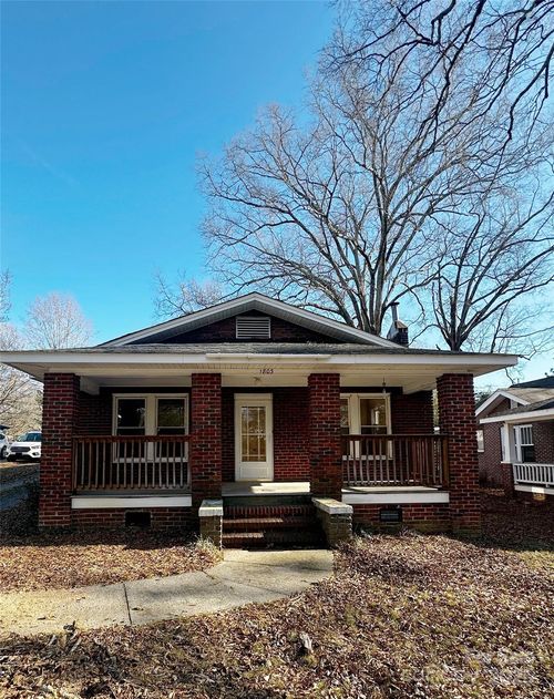 1803 W Main St, Albemarle, NC, 28001-4539 | Card Image