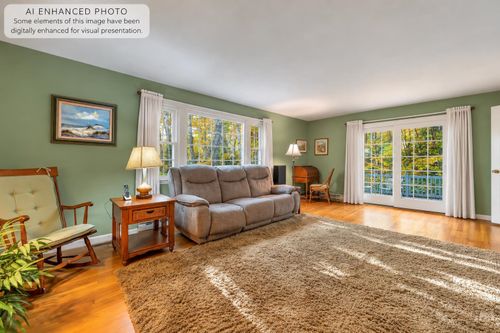 27 Robin Acres Dr, Wolfeboro, NH, 03894-4319 | Card Image