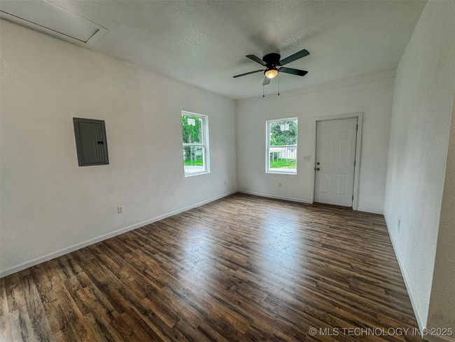 916 Coy Ave, Home with 3 bedrooms, 2 bathrooms and null parking in Tahlequah OK | Image 10