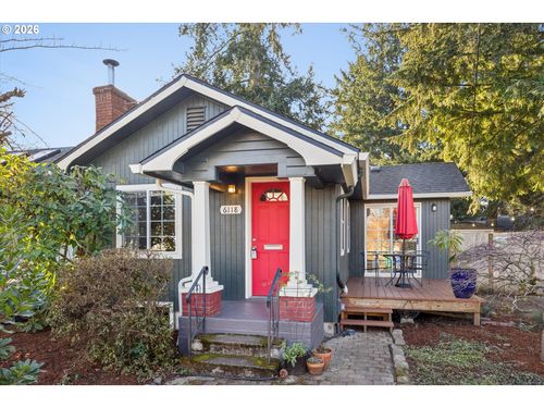 6118 Ne Alton St, Portland, OR, 97213-3220 | Card Image