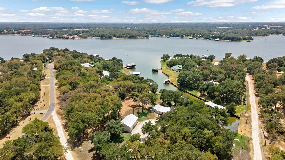 Lakeshore Dr, Thornton, TX 76687