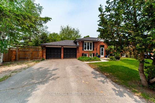 2 Orsi St, Everett, ON, L0M1J0 | Card Image