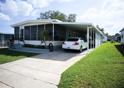 606 Elizabeth Lane, House other with 2 bedrooms, 2 bathrooms and null parking in LAKELAND FL | Image 2