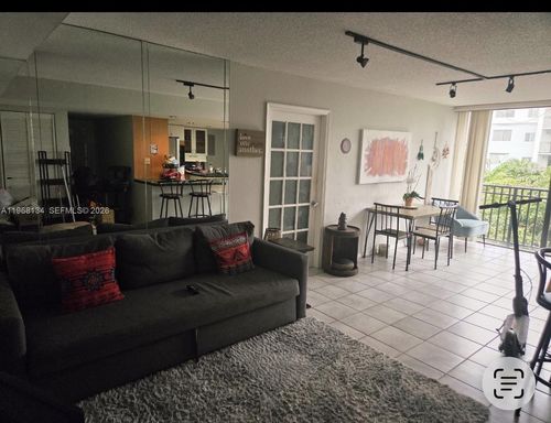 apt-409-17021 N Bay Rd, Sunny Isles Beach, FL, 33160-3621 | Card Image