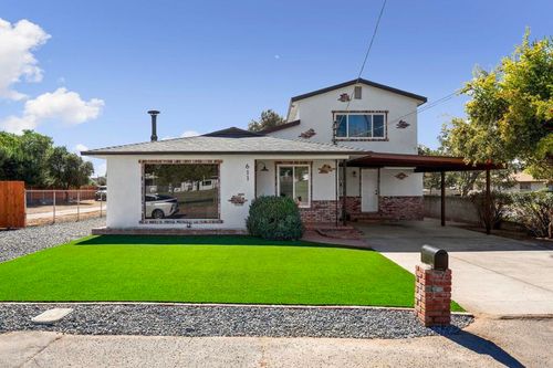 611 9th St, Ramona, CA, 92065-2324 | Card Image