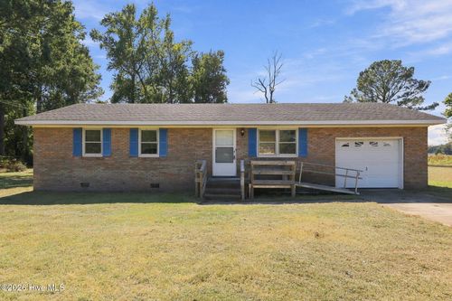 1951 Winter Forest Dr, Kinston, NC, 28504-7424 | Card Image