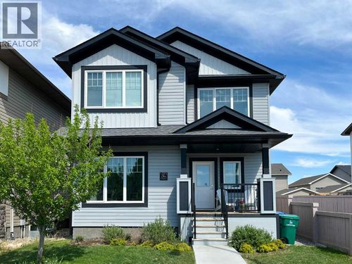 1271 Keystone Rd W, Lethbridge, AB, T1J5E3 | Card Image