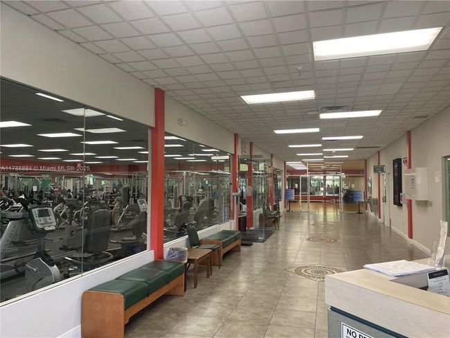 APT-404K - 1001 Sw 141 St Ave, Condo with 2 bedrooms, 2 bathrooms and null parking in Pembroke Pines FL | Image 23