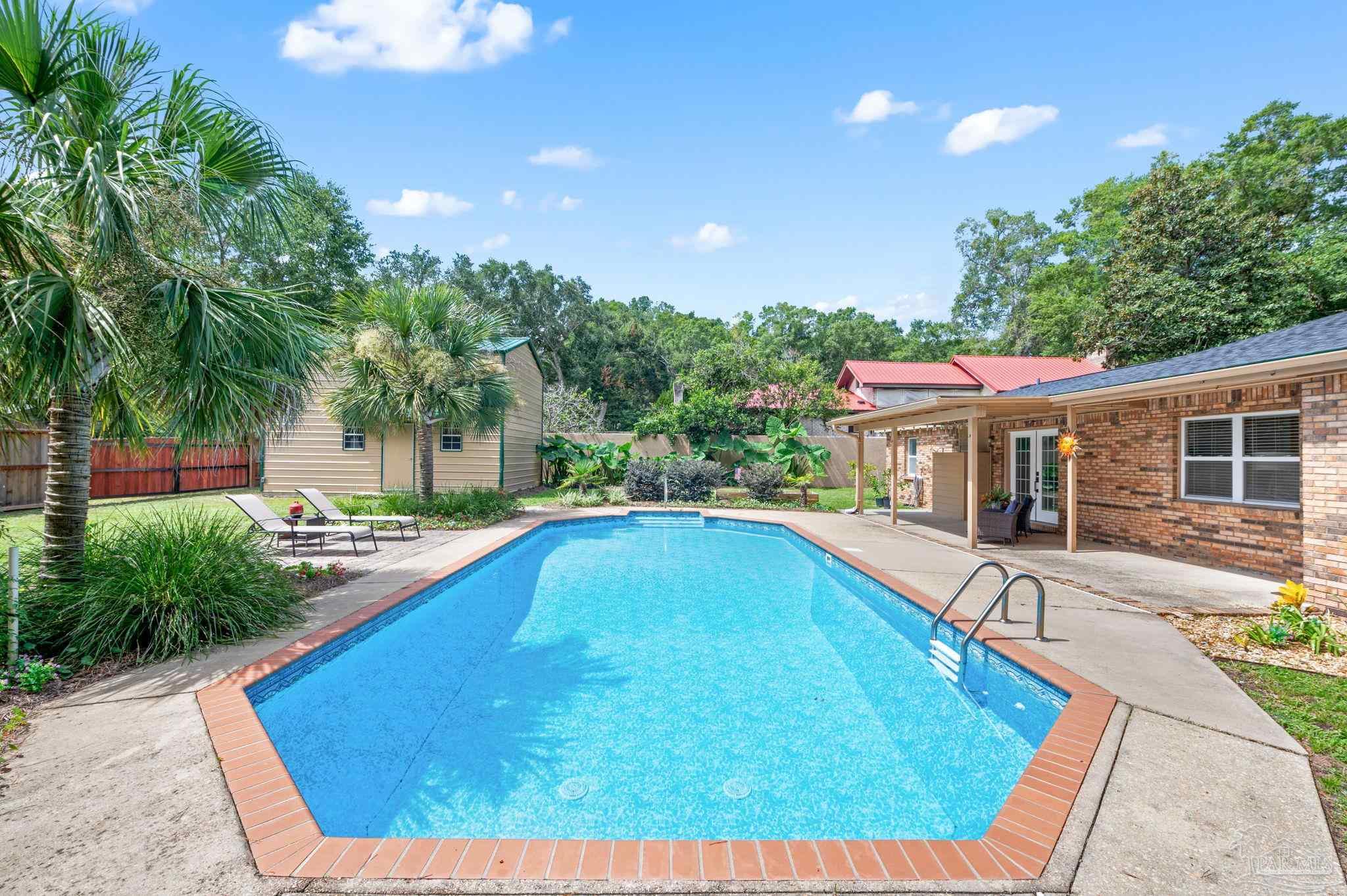 Edinborough Ct, Pensacola, FL 32514