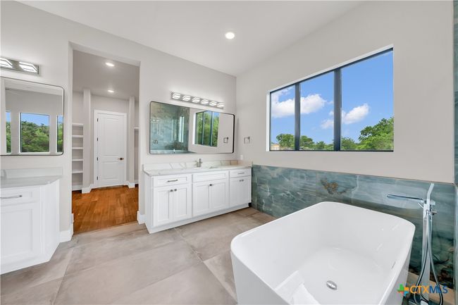 6846 Spring Branch Rd, House other with 3 bedrooms, 4 bathrooms and null parking in Spring Branch TX | Image 21