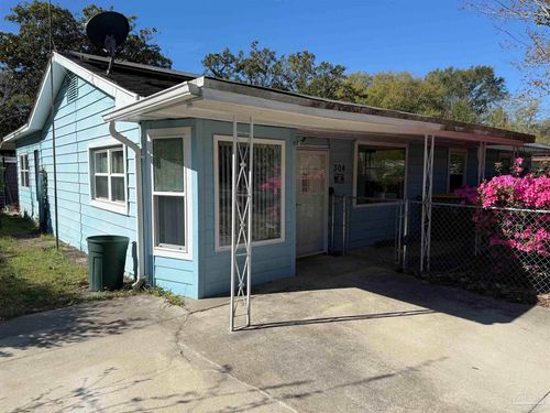 304 Oakland Cir Nw, Fort Walton Beach, FL, 32548-4622 | Card Image