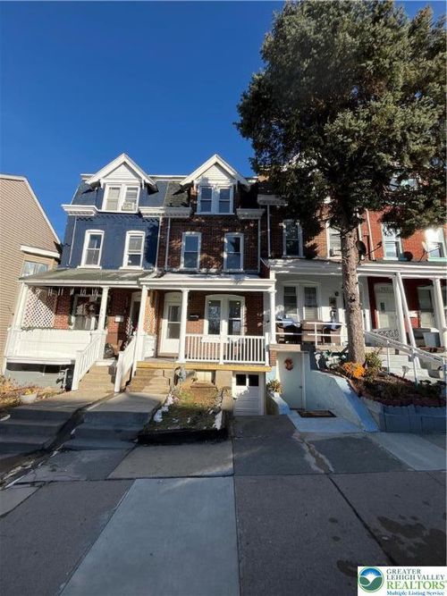 915 N 6th St, Allentown, PA, 18102-1611 | Card Image