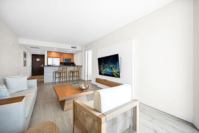 1013 - 505 N Fort Lauderdale Beach Blvd, Condo with 1 bedrooms, 2 bathrooms and null parking in Fort Lauderdale FL | Image 7