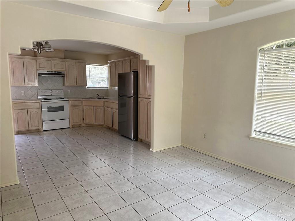 Residential Lease in Edinburg 5