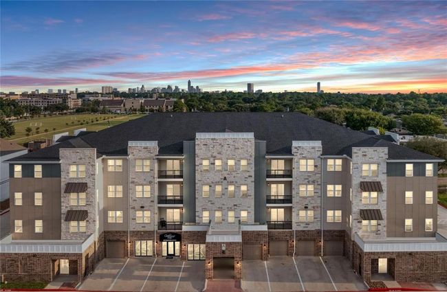 APT-1407 - 6804 Westview Dr, Condo with 3 bedrooms, 2 bathrooms and 1 parking in Houston TX | Image 20
