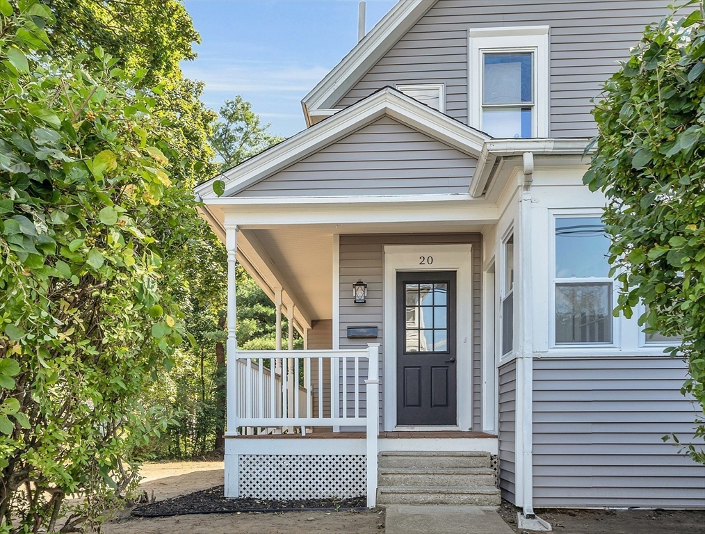 Crawford St, Gardner, MA 01440