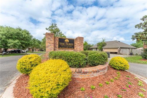 12208 Canterbury Park Dr, Geismar, LA, 70734-3271 | Card Image