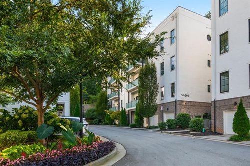b-1494 Red Fox Dr Ne, Atlanta, GA, 30306-4901 | Card Image