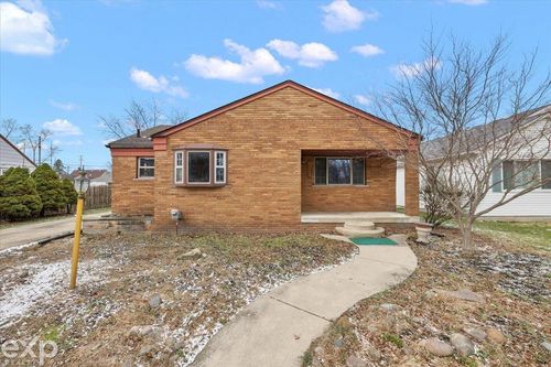 20811 Sunset Avenue, Warren, MI, 48091 | Card Image