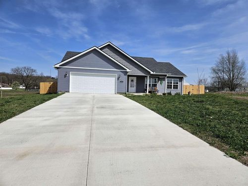 123 Madeline Ct, Russellville, KY, 42276-7808 | Card Image