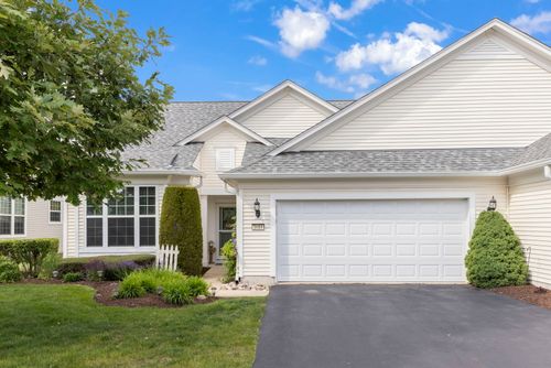 1618 Countryside Dr, Shorewood, IL, 60404-7015 | Card Image