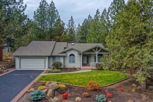 3271 Nw Melville Dr, Bend, OR, 97703-8765 | Card Image