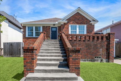 2715 Arbor St, Houston, TX, 77004-6179 | Card Image