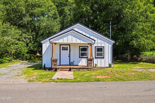 408 Prospect Ave, Newport, TN, 37821-3543 | Card Image