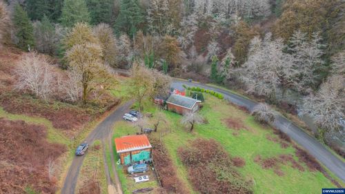 18271 Harlan Rd, Eddyville, OR, 97343 | Card Image