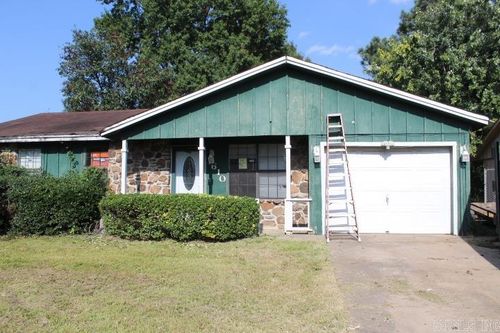 1610 N Lowe St, Stuttgart, AR, 72160-2608 | Card Image