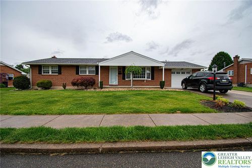 3037 Coplay Lane, Whitehall Twp, PA, 18052 | Card Image