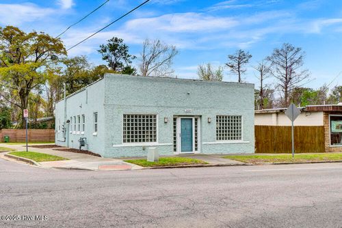 2020 Princess Place Dr, Wilmington, NC, 28405-2730 | Card Image