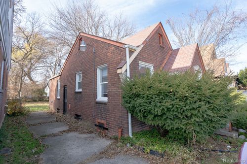 13567 Penrod St, Detroit, MI, 48223-3515 | Card Image