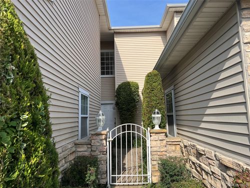 85 Windwatch Dr, Hauppauge, NY, 11788-3349 | Card Image