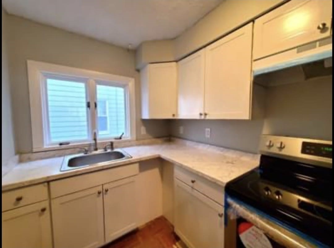 Residential Lease in Lawrence 4